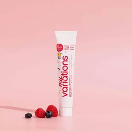 My Variations Kids Dentifrice Goût Fruits Rouges 60ml - Fond rose et fruits rouges