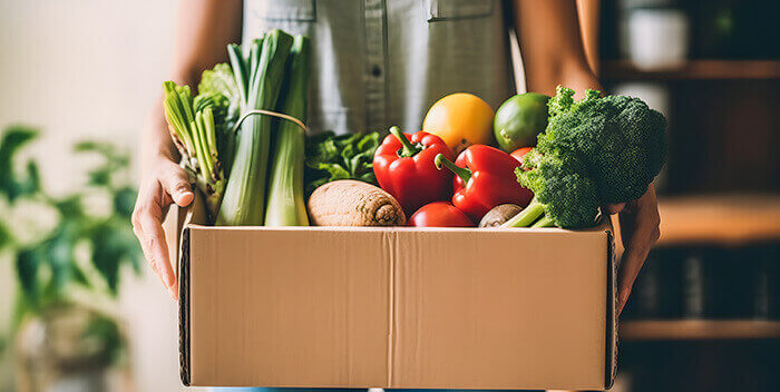 carton rempli de légumes