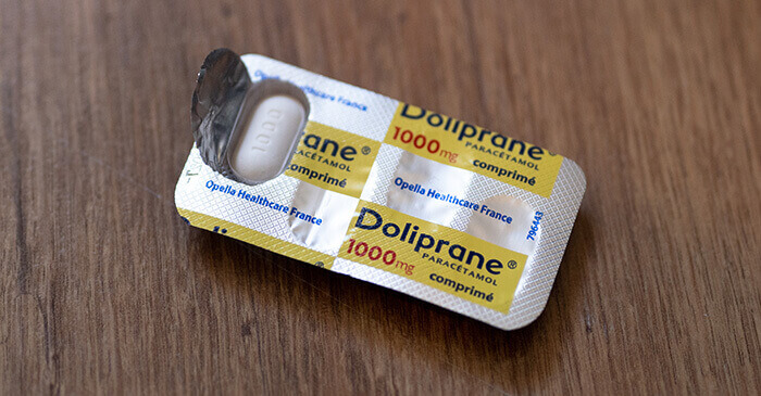 Plaquette de comprimés de Doliprane 1000 entamée