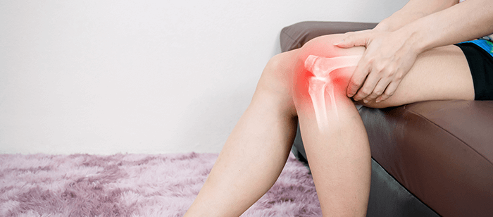 plan sur un genou douloureux