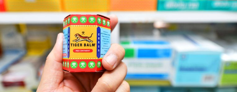 Le baume du Tigre, un remède traditionnel pour les douleurs du quotidien
