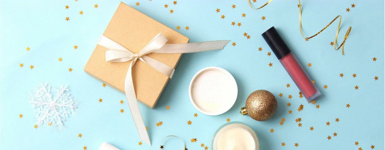 10 raisons d'acheter ses cadeaux de Noël en pharmacie ?