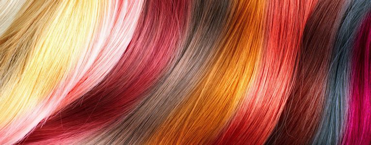 Comment bien choisir une coloration pour les cheveux ?