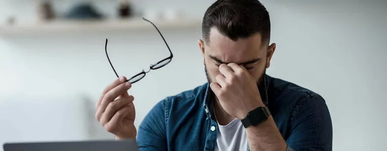 Fatigue oculaire : des pistes pour y voir plus clair