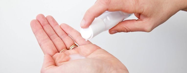 Comment utiliser correctement le gel hydroalcoolique ?
