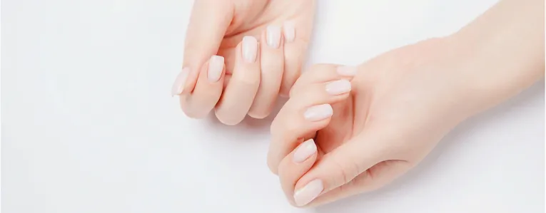 Prendre soin de ses ongles naturellement en 6 étapes