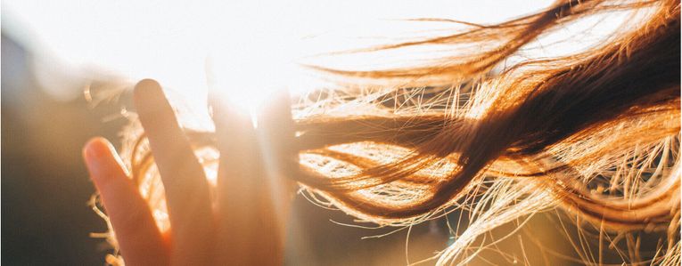 Comment protéger mes cheveux du soleil ?