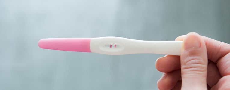 Test de grossesse : Le guide complet pour des résultats fiables