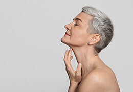 Pourquoi et comment la peau vieillit-elle ?